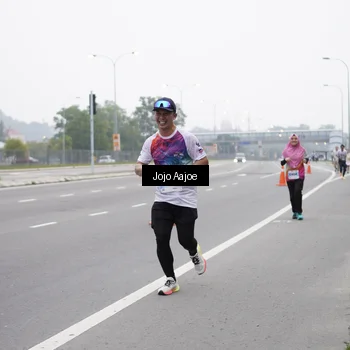 Runner Photo 7244400