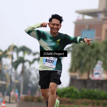Runner Photo 7244406
