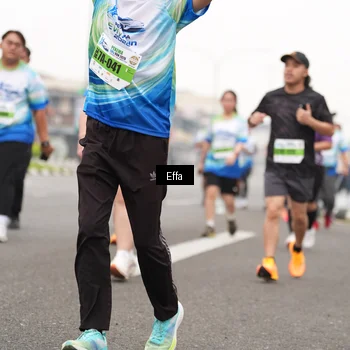 Runner Photo 7244410