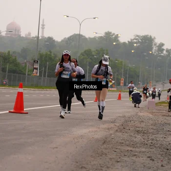 Runner Photo 7244424
