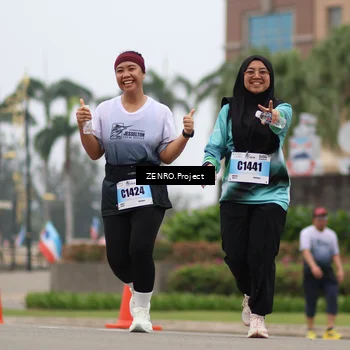 Runner Photo 7244436