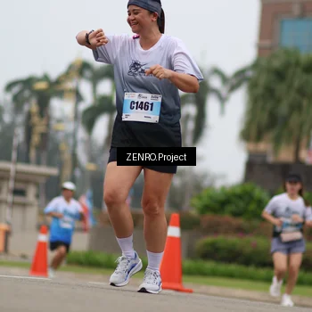 Runner Photo 7244482