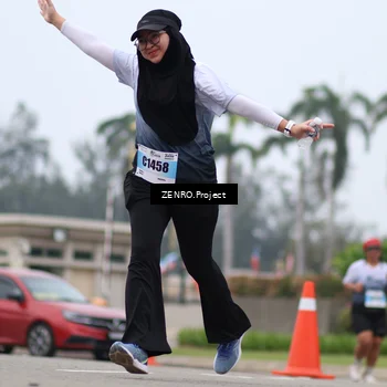 Runner Photo 7244488