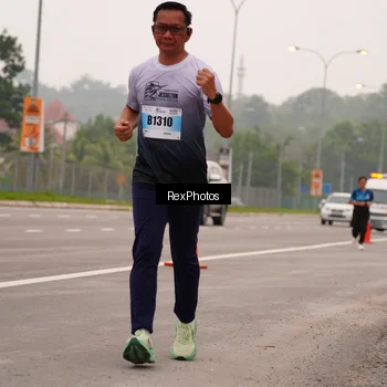 Runner Photo 7244493