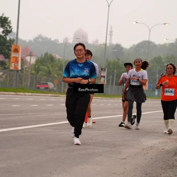 Runner Photo 7244504