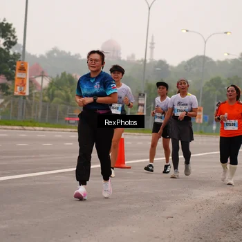 Runner Photo 7244516