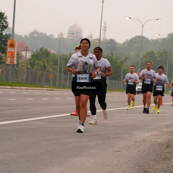 Runner Photo 7244585