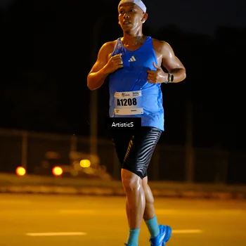 Runner Photo 7244613