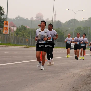 Runner Photo 7244638