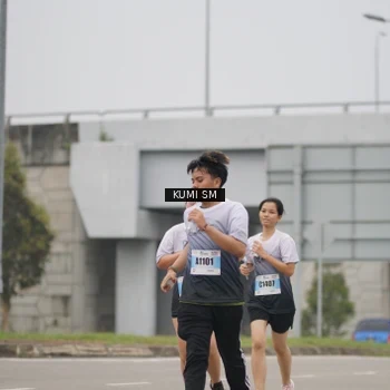 Runner Photo 7244651