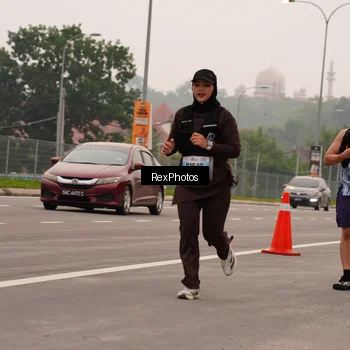 Runner Photo 7244678