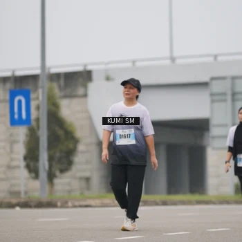 Runner Photo 7244685