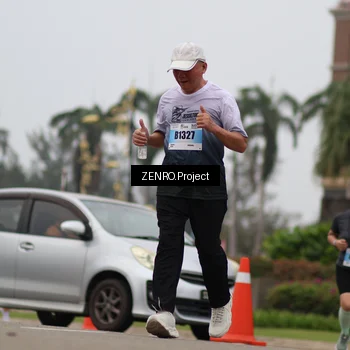 Runner Photo 7244776
