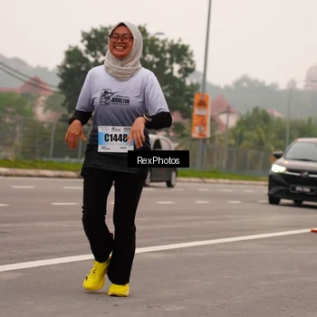 Runner Photo 7244796