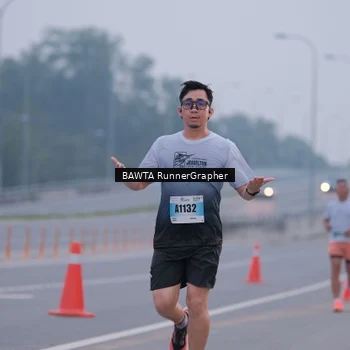 Runner Photo 7244888