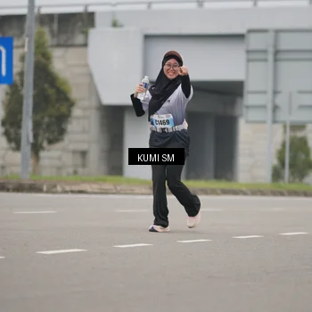 Runner Photo 7244901