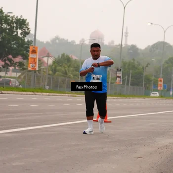 Runner Photo 7244941