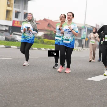 Runner Photo 7244953