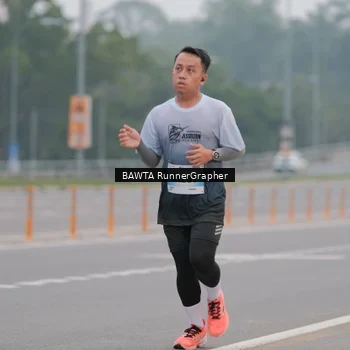 Runner Photo 7244997