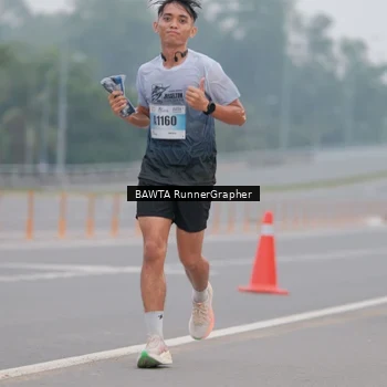 Runner Photo 7245038
