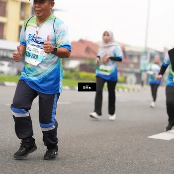 Runner Photo 7245068