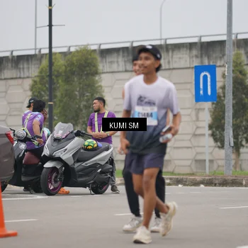 Runner Photo 7245137