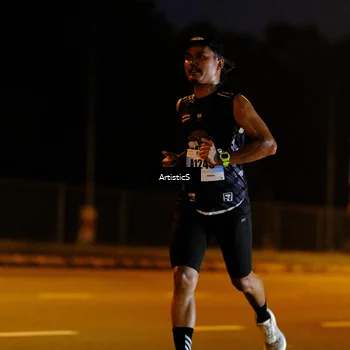 Runner Photo 7245172