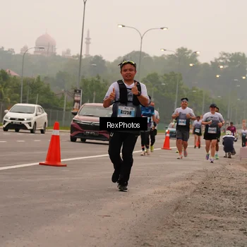 Runner Photo 7245183