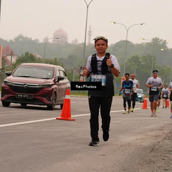 Runner Photo 7245201