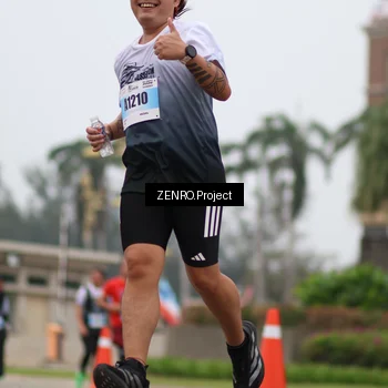 Runner Photo 7245211