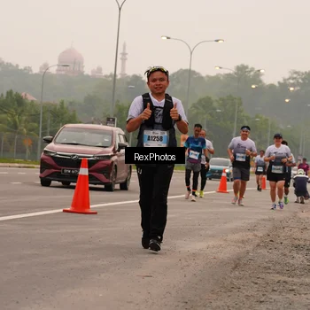 Runner Photo 7245213