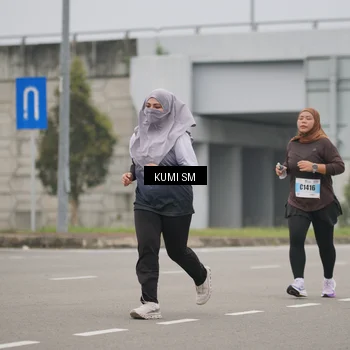 Runner Photo 7245318