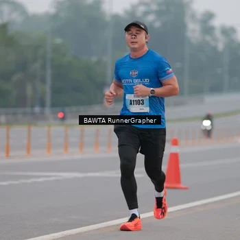 Runner Photo 7245353