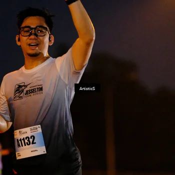 Runner Photo 7245376