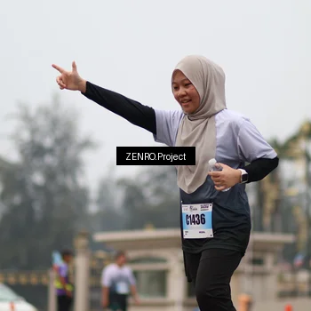 Runner Photo 7245410