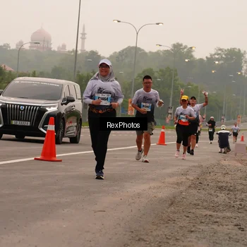 Runner Photo 7245422