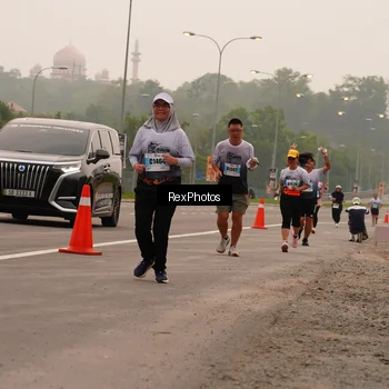Runner Photo 7245423