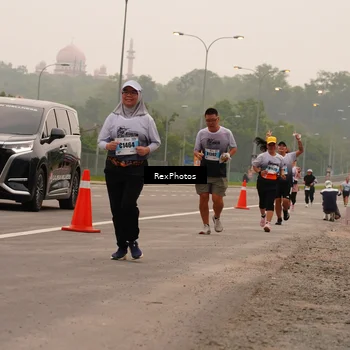 Runner Photo 7245431