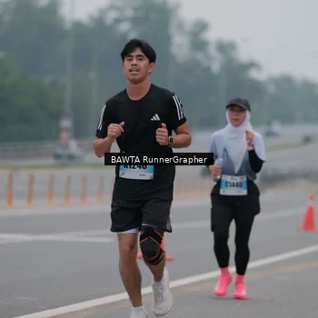 Runner Photo 7245438
