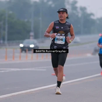 Runner Photo 7245444