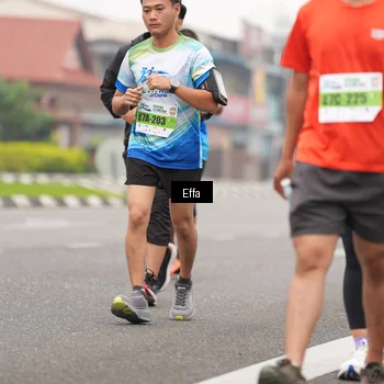 Runner Photo 7245491