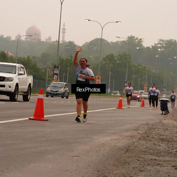 Runner Photo 7245498