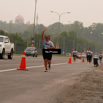 Runner Photo 7245512