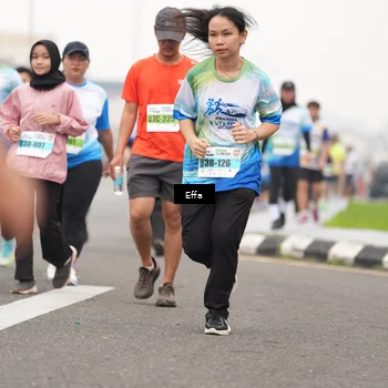 Runner Photo 7245578