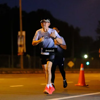 Runner Photo 7245651