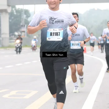 Runner Photo 7245731