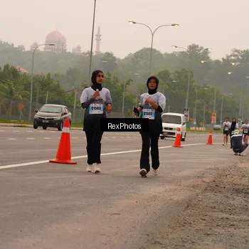 Runner Photo 7245768
