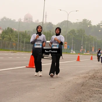 Runner Photo 7245773