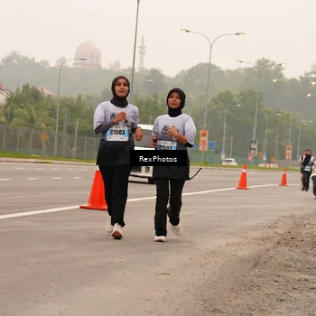 Runner Photo 7245780