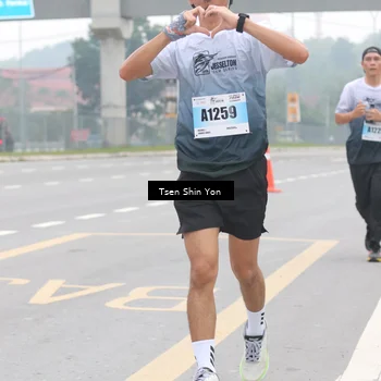 Runner Photo 7245789
